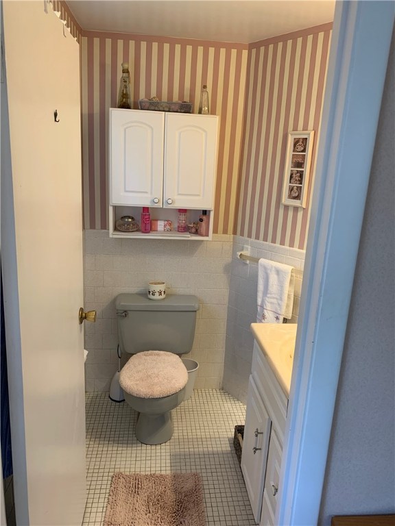 30 Evergreen Road North Kingstown, RI 02852 - Photo 16 of 26 Gallery Image 16