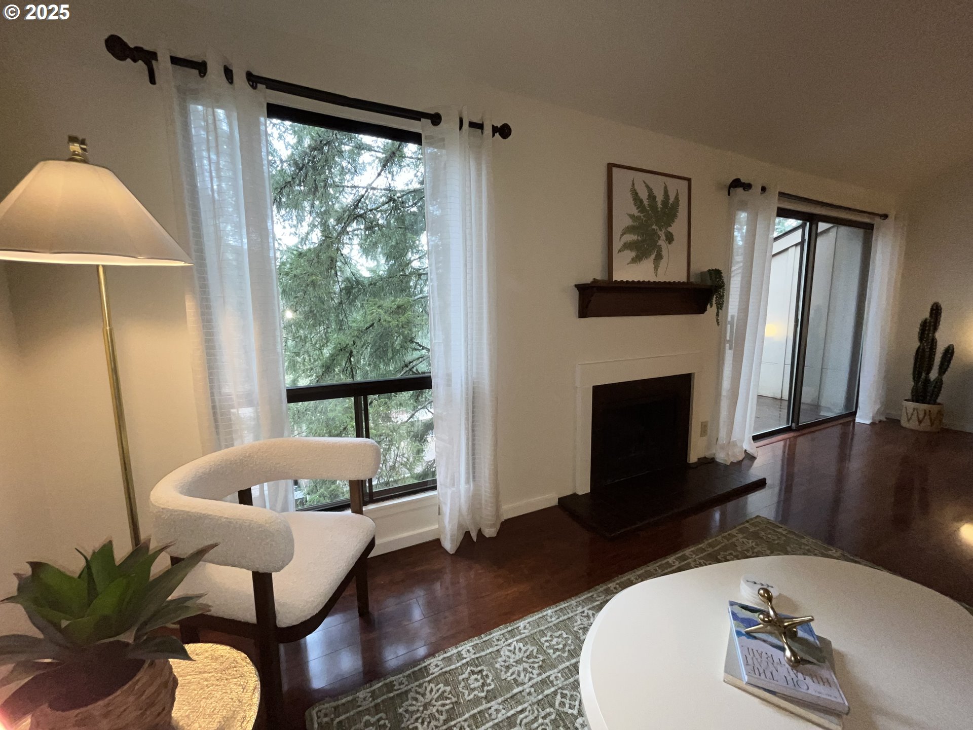 212 Trailside Loop Eugene, OR 97405 - Photo 11 of 48 Gallery Image 11