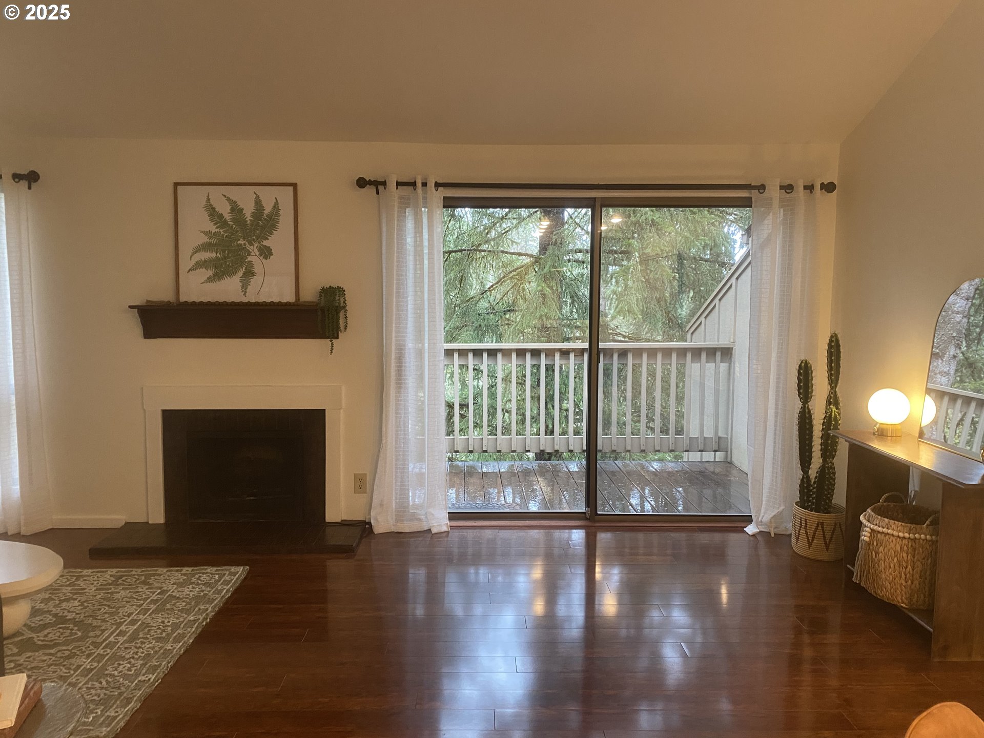 212 Trailside Loop Eugene, OR 97405 - Photo 13 of 48 Gallery Image 13