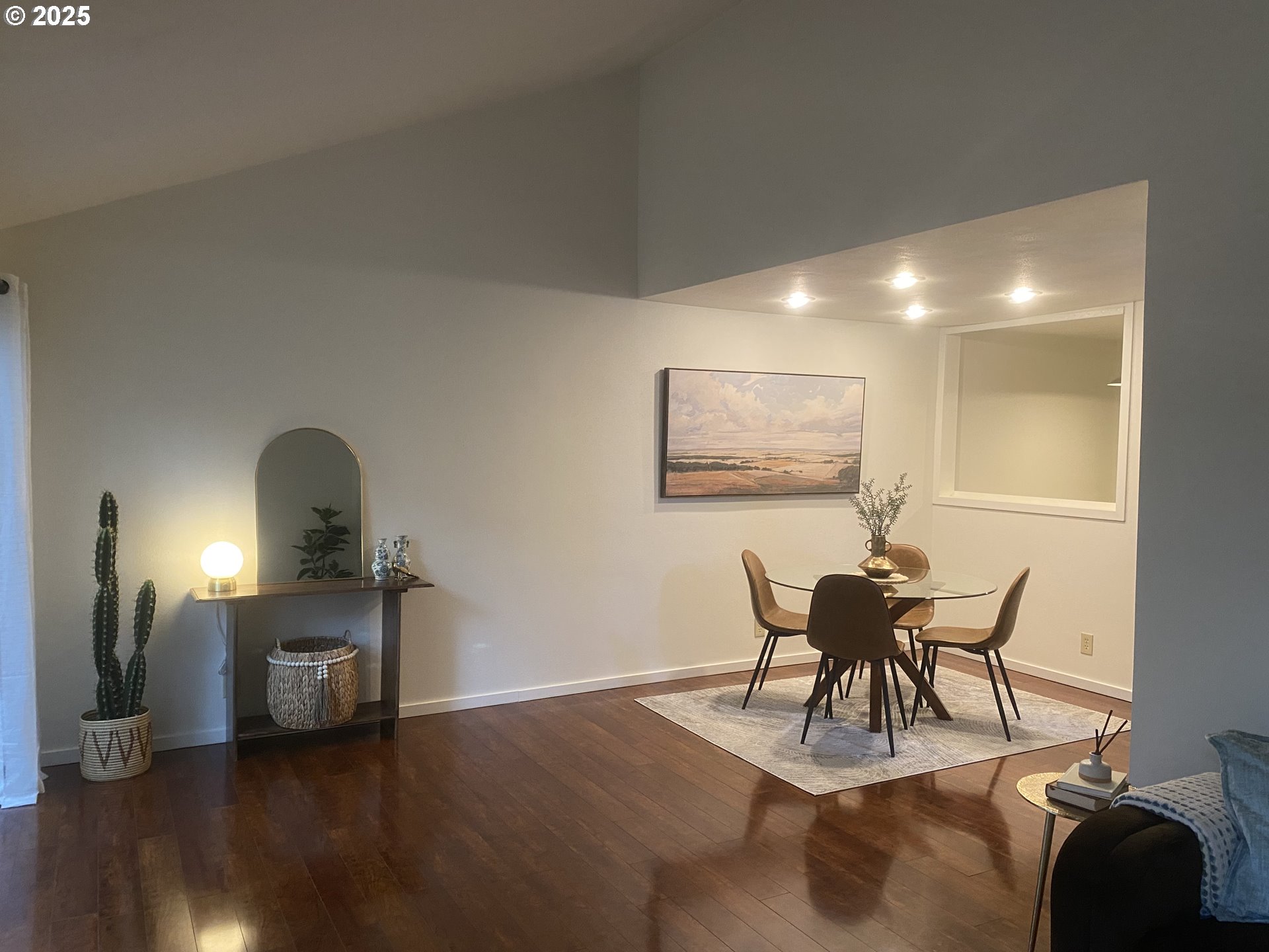 212 Trailside Loop Eugene, OR 97405 - Photo 25 of 48 Gallery Image 25
