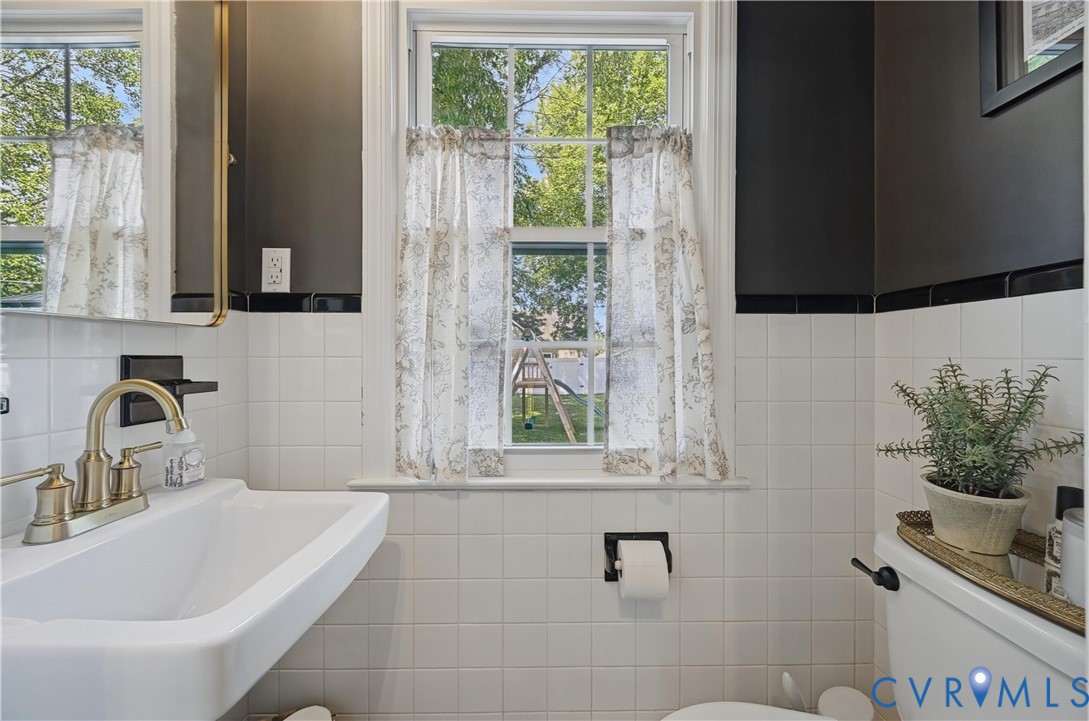 307 Main St Point West Point, VA 23181 - Photo 18 of 40 Gallery Image 18