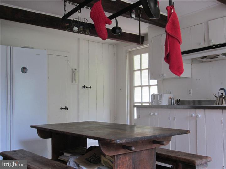 539 Pretty Brook Road Princeton, NJ 08540 - Photo 7 of 25 Kitchen