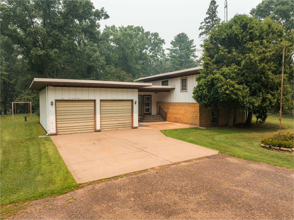 2262 23rd Avenue Rice Lake, WI 54868 - Photo 1 of 32 Gallery Image 1