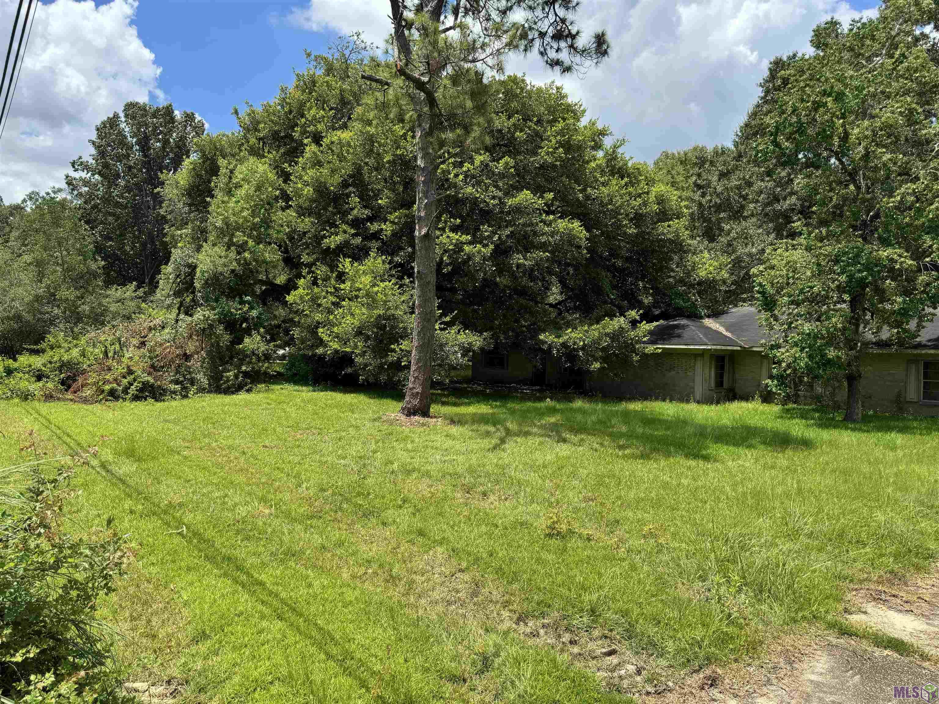 2553 Lirocchi Drive Baton Rouge, LA 70816 - Photo 6 of 7
