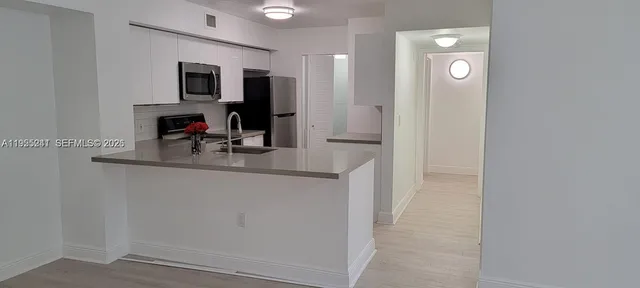 $3,200 | 12124 St Andrews Place, Unit 201, Miramar, FL 33025