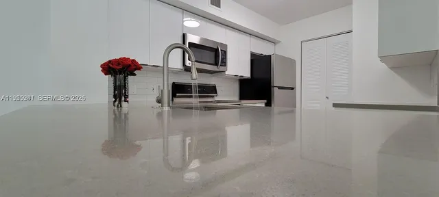 $3,200 | 12124 St Andrews Place, Unit 201, Miramar, FL 33025