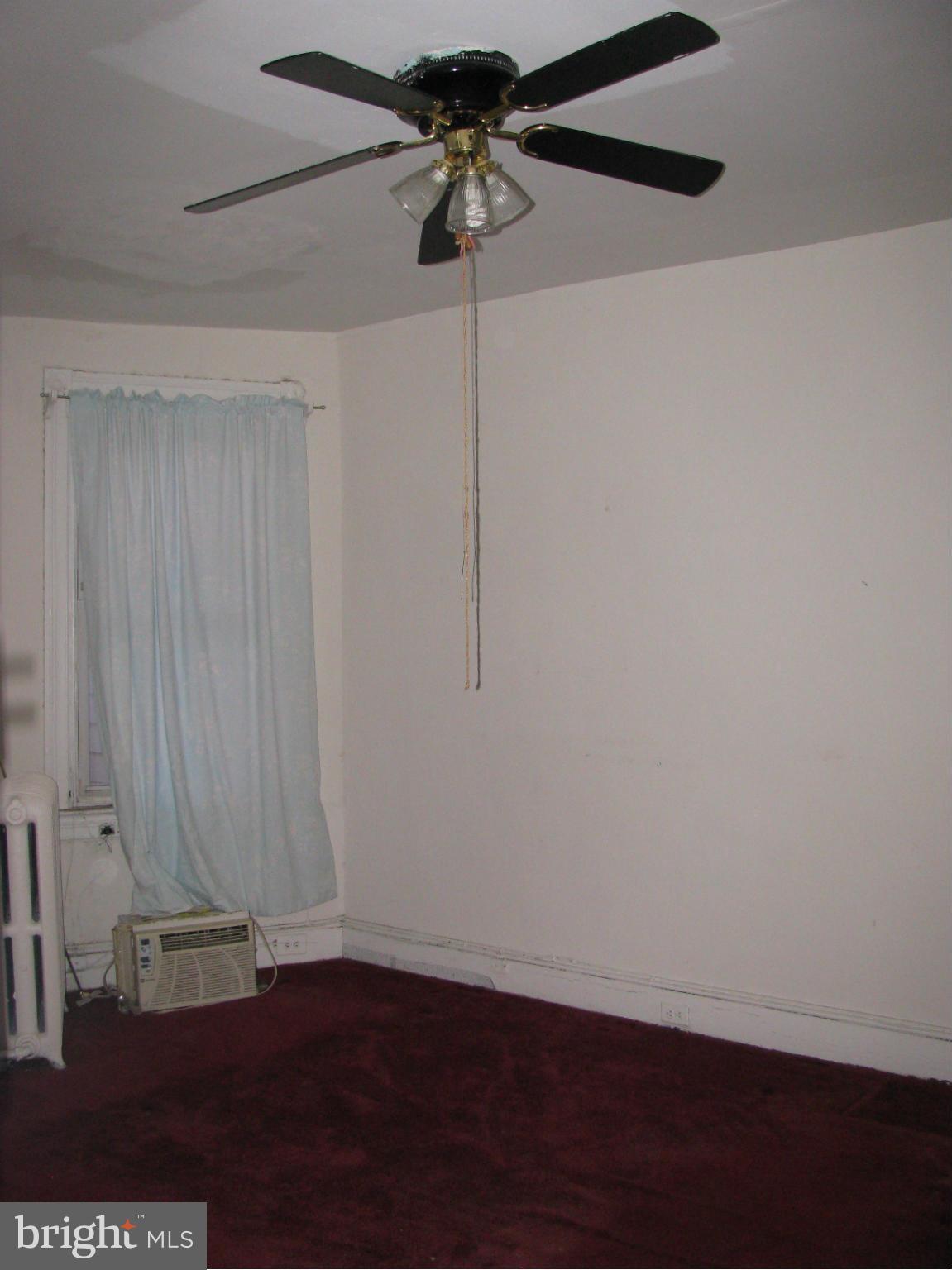 598 Park Road Northwest Washington, DC 20010 - Photo 16 of 23 Bedroom #2