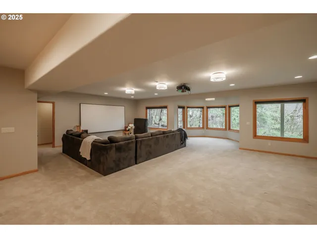 $1,299,000 | 3755 Northwest Lark Place, Corvallis, OR 97330