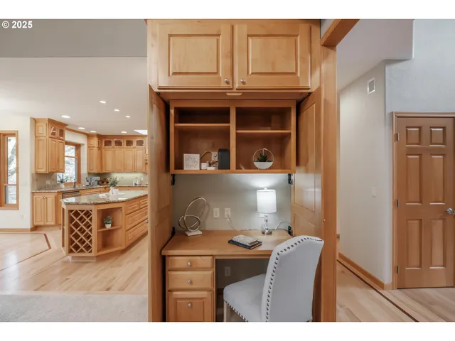 $1,299,000 | 3755 Northwest Lark Place, Corvallis, OR 97330