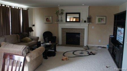 464 Otter Run Road Holly, MI 48442 - Photo 4 of 23 Great Room w/Gas Fireplace