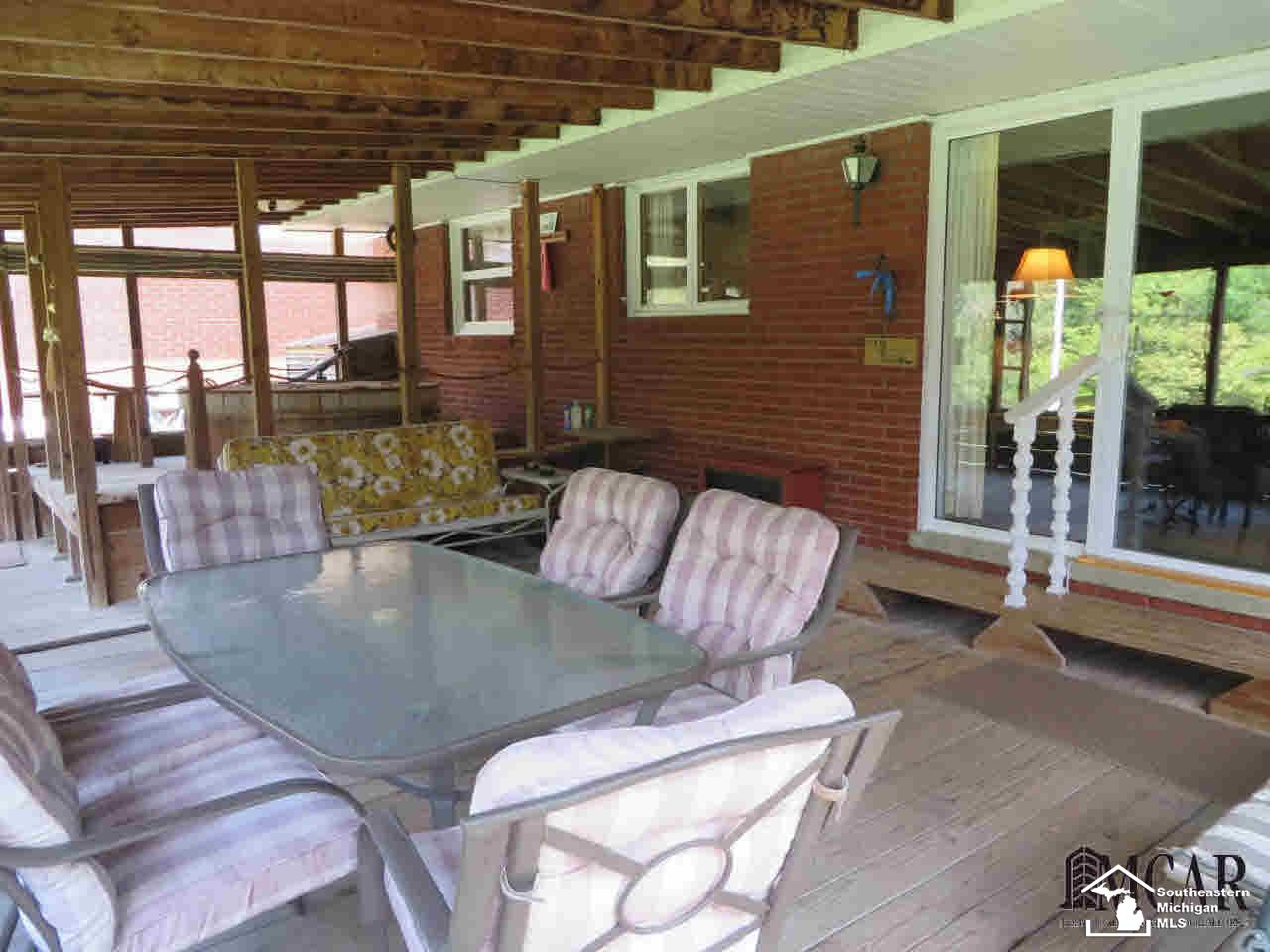 13382 Stowell Road Dundee, MI 48131 - Photo 21 of 32 21358911-20.JPG