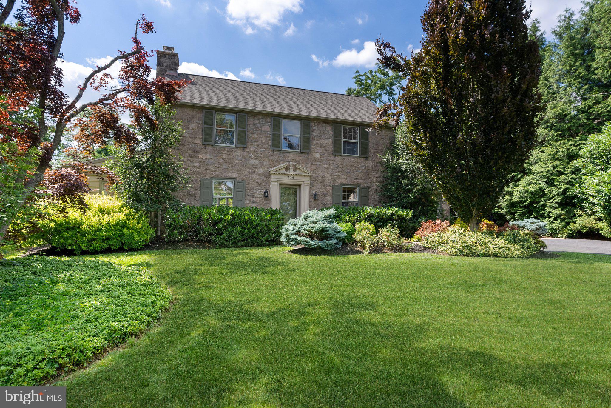 226 Locust Road Fort Washington, PA 19034 - Photo 5 of 98