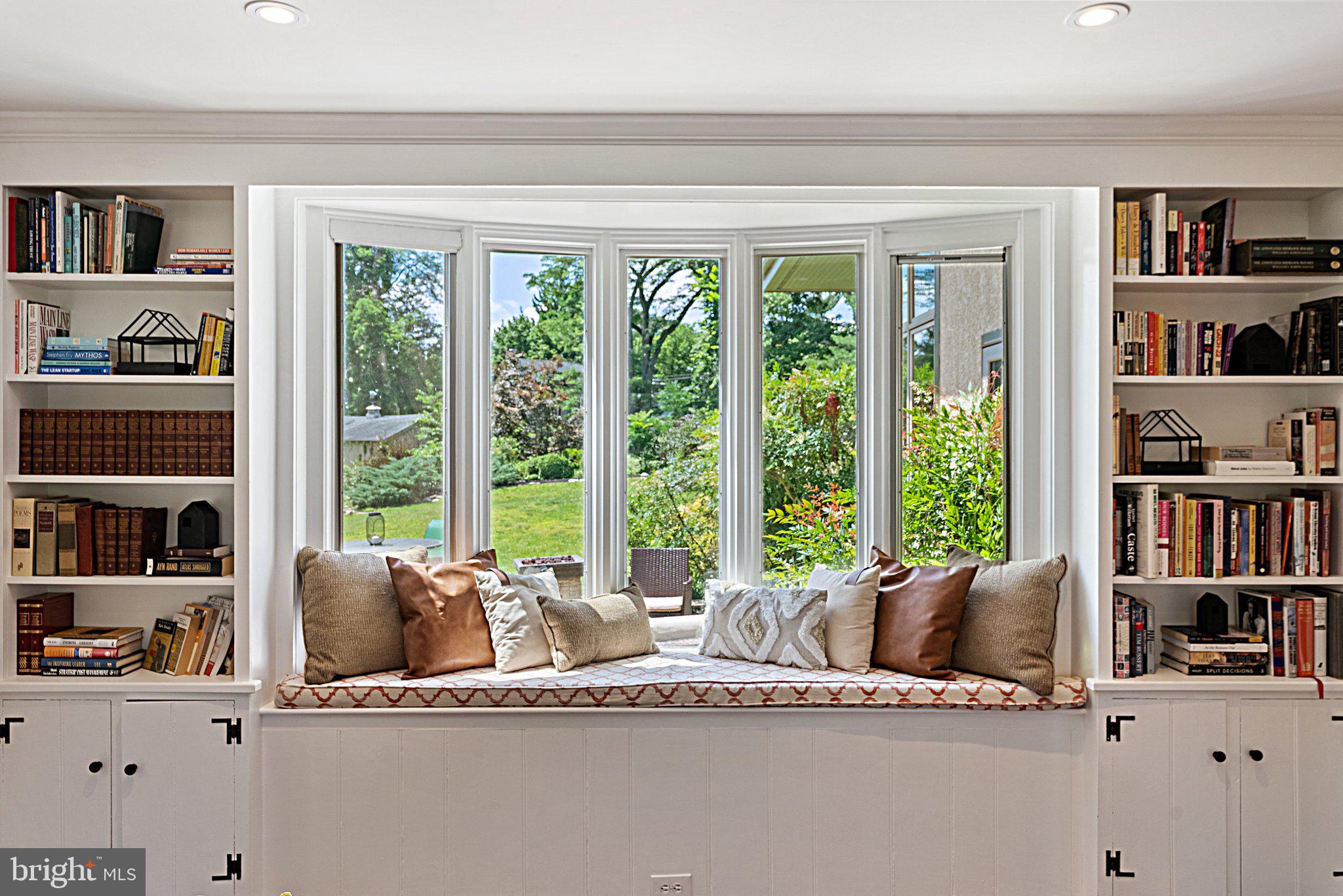 226 Locust Road Fort Washington, PA 19034 - Photo 9 of 98