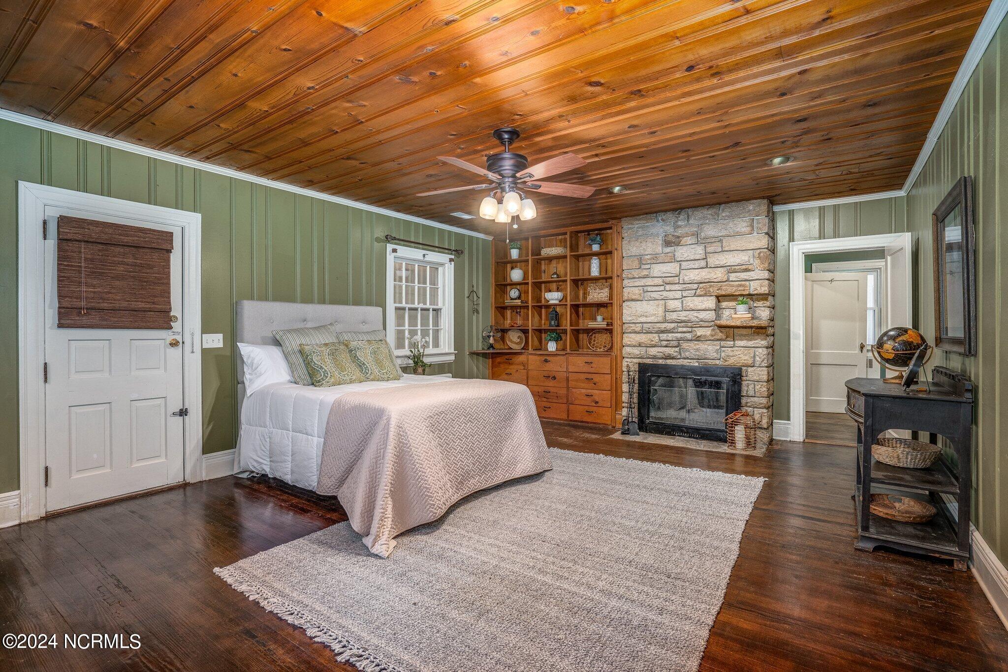 7583 Webbs Mill Road Spring Hope, NC 27882 - Photo 16 of 32 017-7583WebbsMillRoad-SpringHope-NC-2788