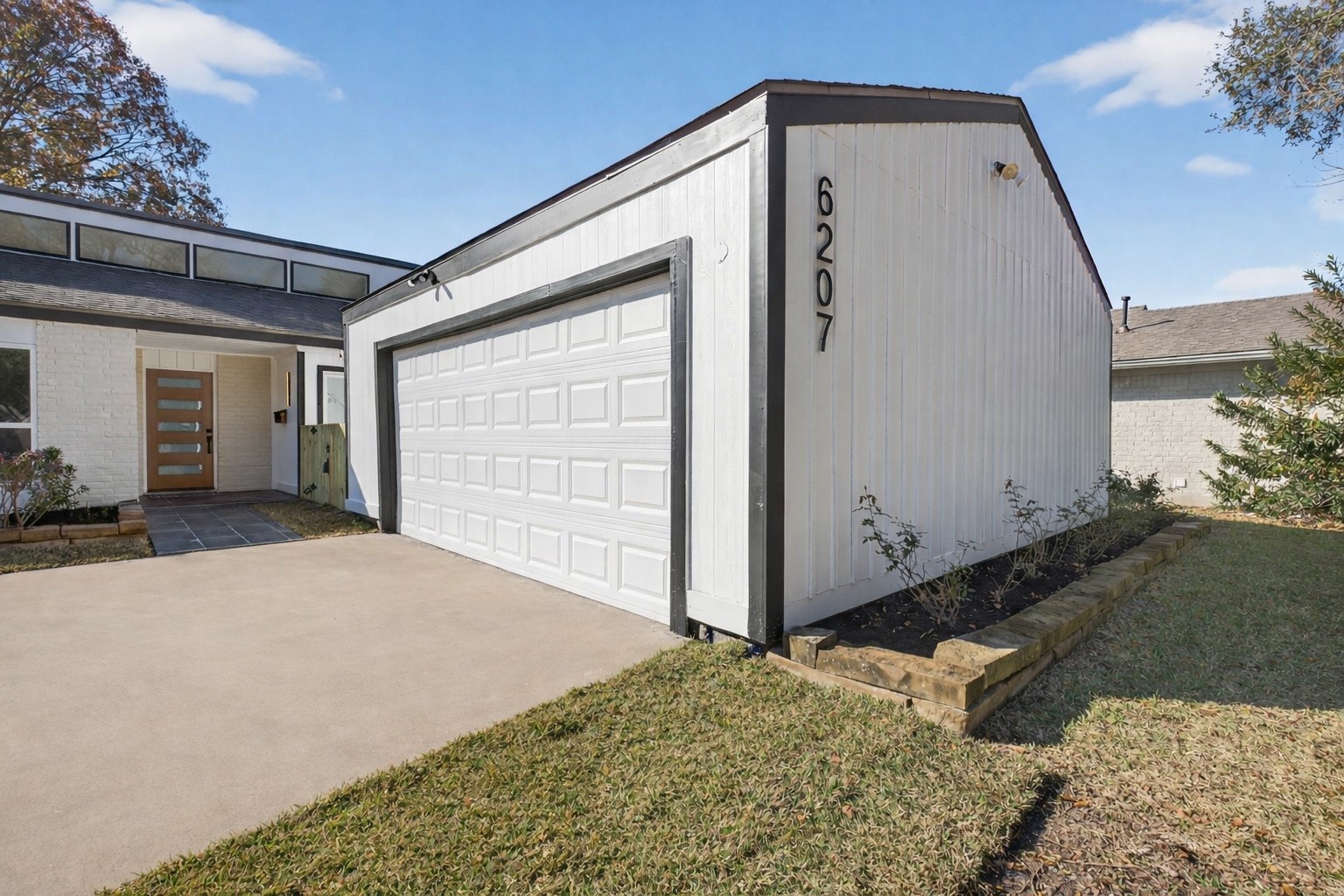 6207 Rollingbrook Drive Houston, TX 77096 - Photo 42 of 44