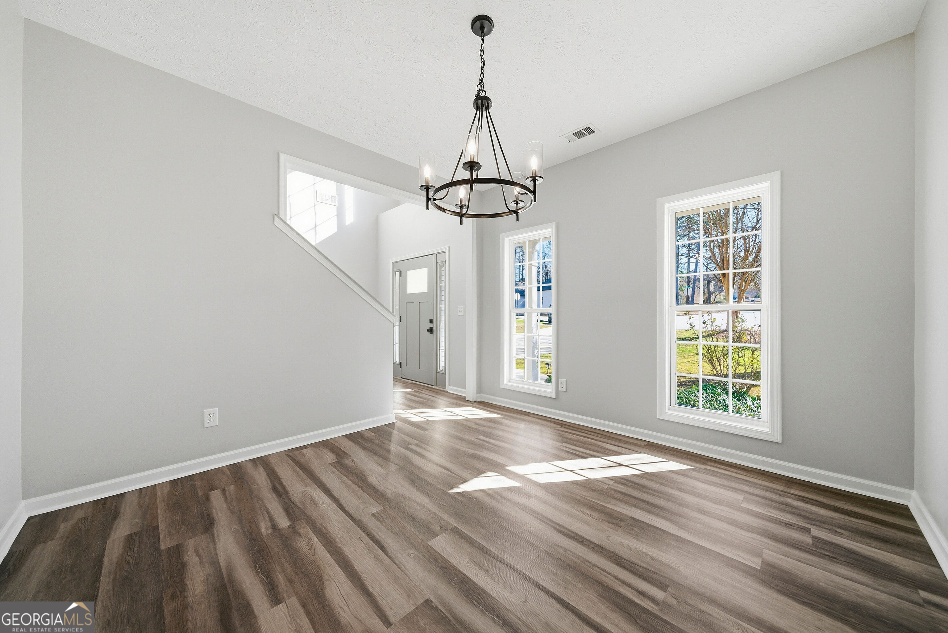 300 Emerald Way Senoia, GA 30276 - Photo 6 of 49