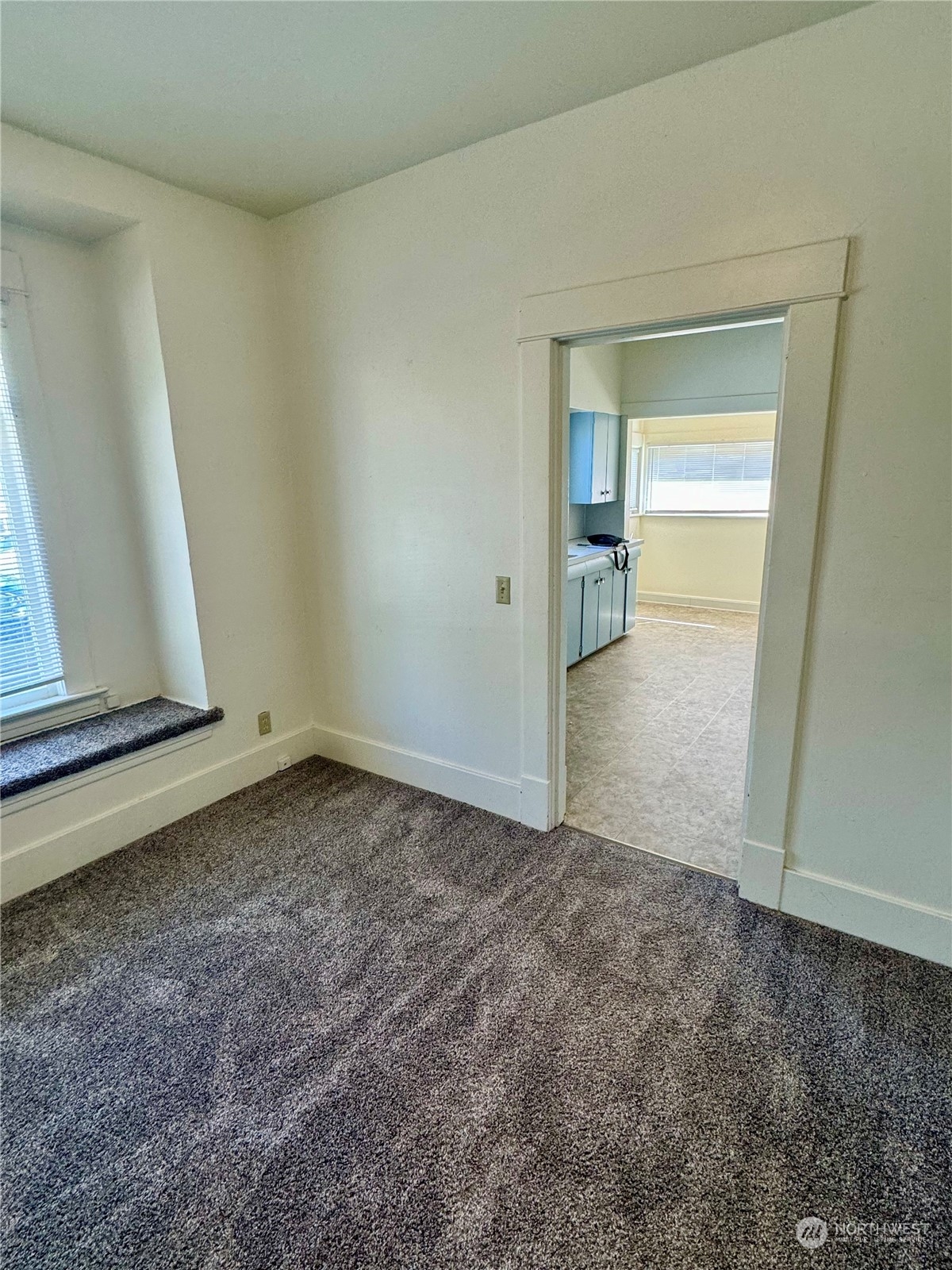 1636 Grant Street Bellingham, WA 98225 - Photo 13 of 33