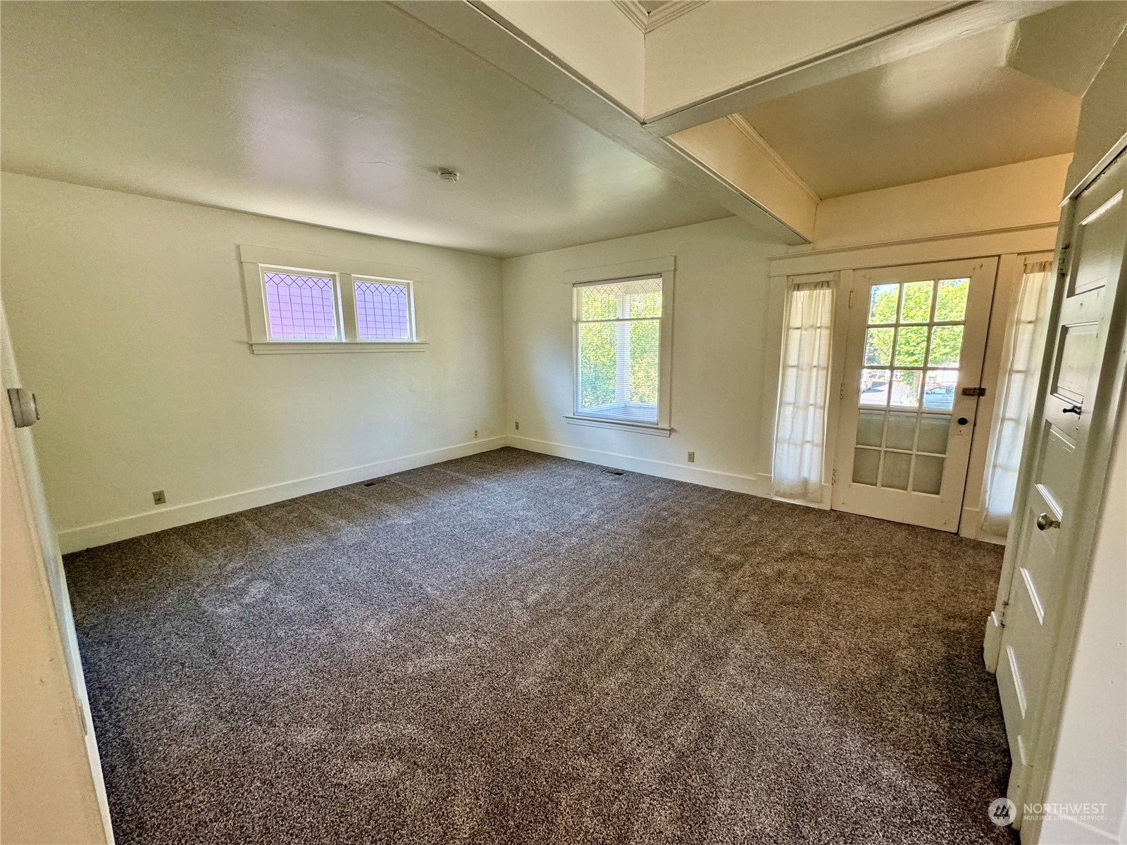 1636 Grant Street Bellingham, WA 98225 - Photo 14 of 33