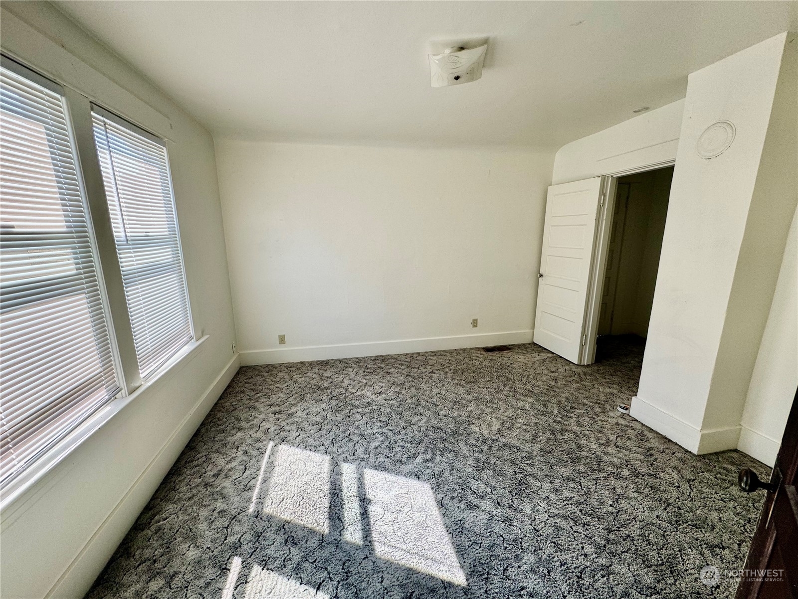 1636 Grant Street Bellingham, WA 98225 - Photo 21 of 33