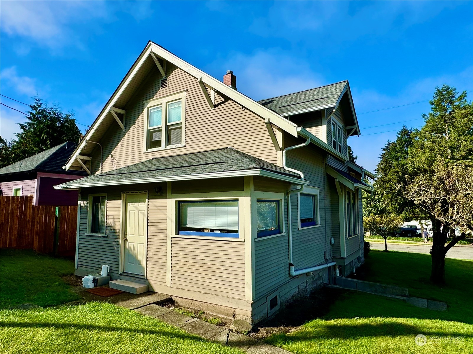 1636 Grant Street Bellingham, WA 98225 - Photo 31 of 33