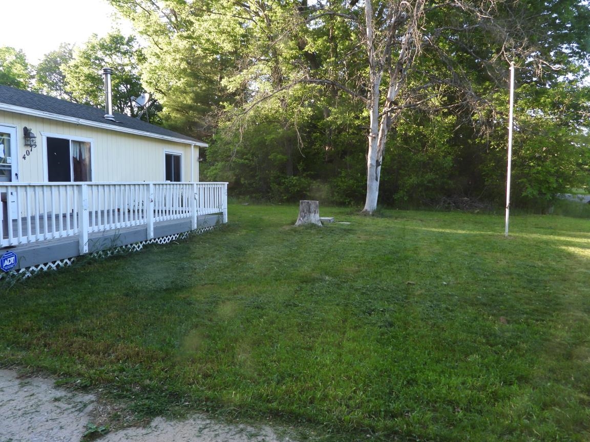 4075 North Markey Road Roscommon, MI 48653 - Photo 4 of 28