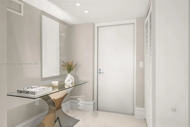 $8,000 | 6620 Indian Creek Drive, Unit 308, Miami Beach, FL 33141