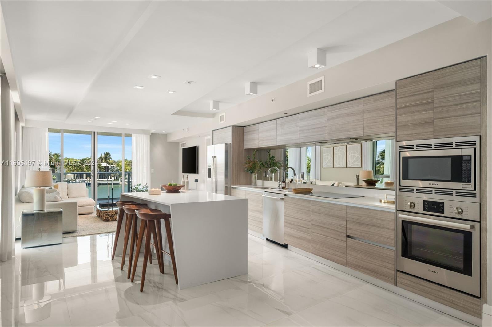 6620 Indian Creek Drive, Unit 308 Miami Beach, FL 33141 - Photo 7 of 31