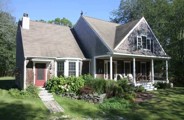 1164 Main Road Westport, MA 02790 - Photo 1 of 28 Gallery Image 1