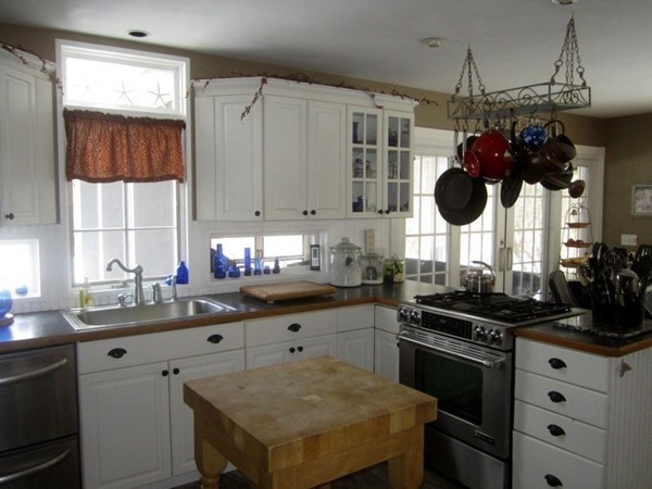 1164 Main Road Westport, MA 02790 - Photo 10 of 28 Gallery Image 10