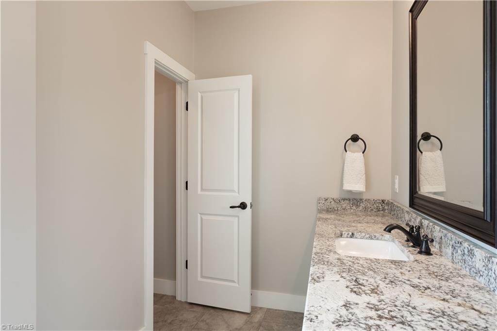 393 Scout Road Lexington, NC 27292 - Photo 31 of 47 Private water closet