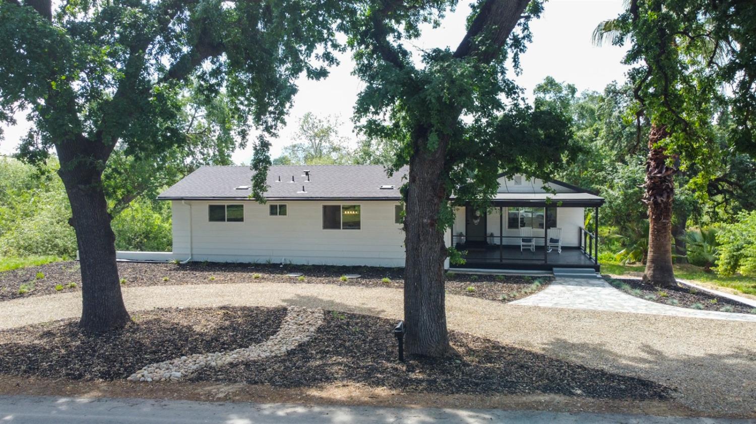 17231 East Trimmer Springs Road Sanger, CA 93657 - Photo 3 of 54 Gallery Image 3