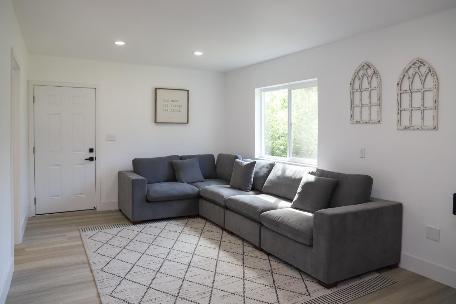 17231 East Trimmer Springs Road Sanger, CA 93657 - Photo 32 of 54 Gallery Image 32