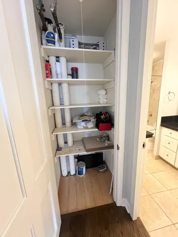 $3,250 | 1960 North Lincoln Park West, Unit 1910, Chicago, IL 60614