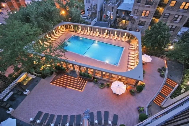 $3,250 | 1960 North Lincoln Park West, Unit 1910, Chicago, IL 60614