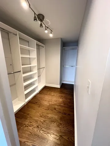 $3,250 | 1960 North Lincoln Park West, Unit 1910, Chicago, IL 60614