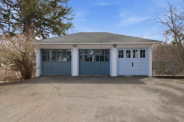 $599,000 | 119 School Street, Tilton, NH 03276