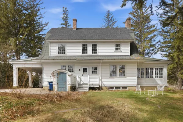 $599,000 | 119 School Street, Tilton, NH 03276