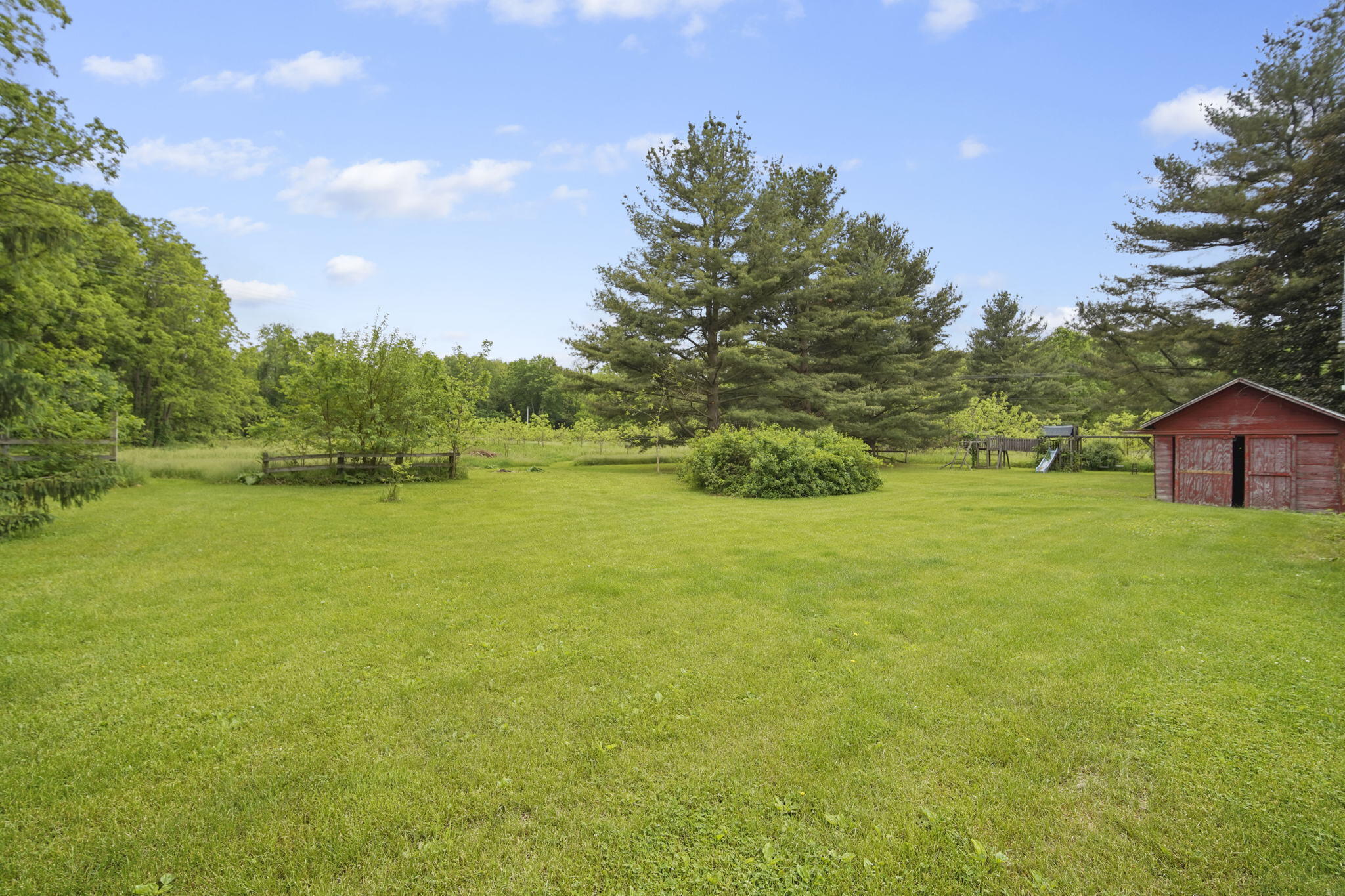 9991 King Road Spring Arbor, MI 49283 - Photo 25 of 41 DSC07426