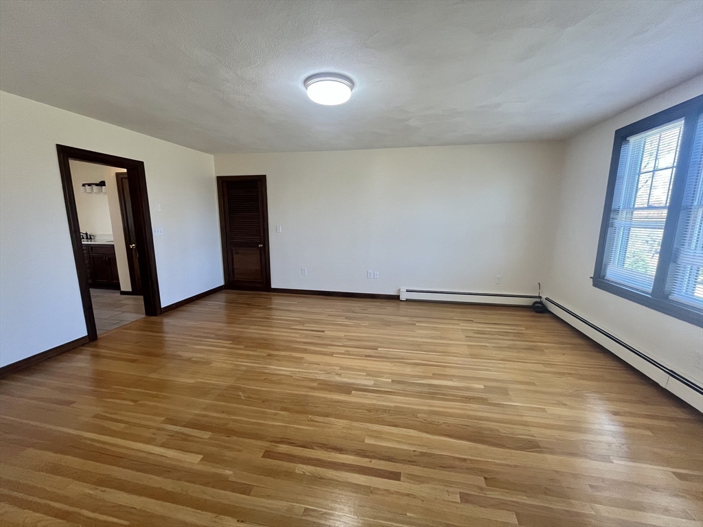 1077 North Street Walpole, MA 02081 - Photo 10 of 19