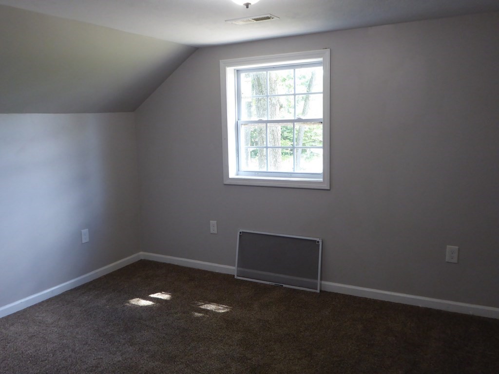 86 Pequot Point Road Westfield, MA 01085 - Photo 16 of 21 an empty room with a window