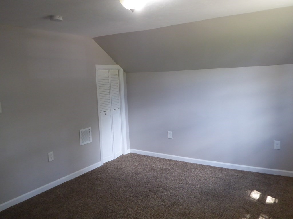 86 Pequot Point Road Westfield, MA 01085 - Photo 18 of 21