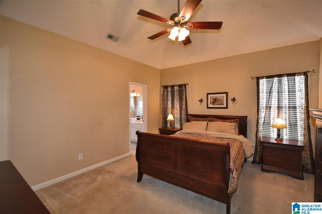 105 Hannah Circle Calera, AL 35040 - Photo 18 of 35