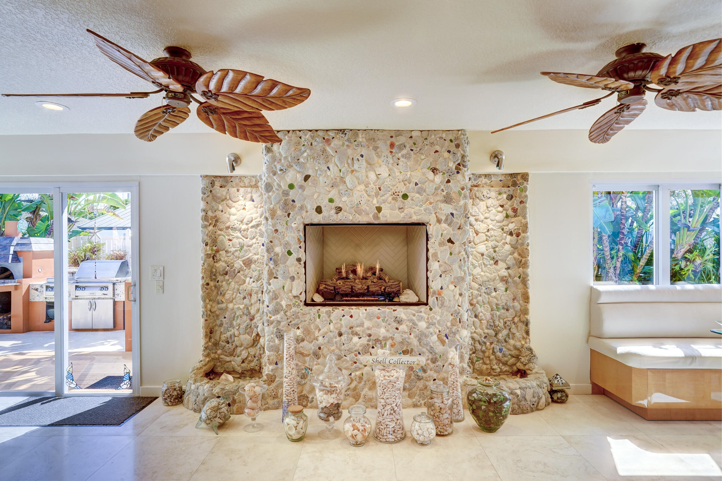 1191 Emerald Drive Singer Island, FL 33404 - Photo 27 of 60 1191EmeraldDr-35