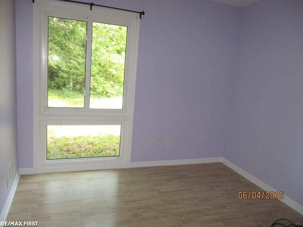 25809 Farmington Road Farmington Hills, MI 48335 - Photo 9 of 32
