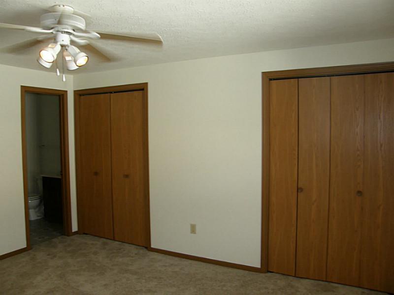 4428 Ridgewood Road East Springfield, OH 45503 - Photo 13 of 24 Gallery Image 13