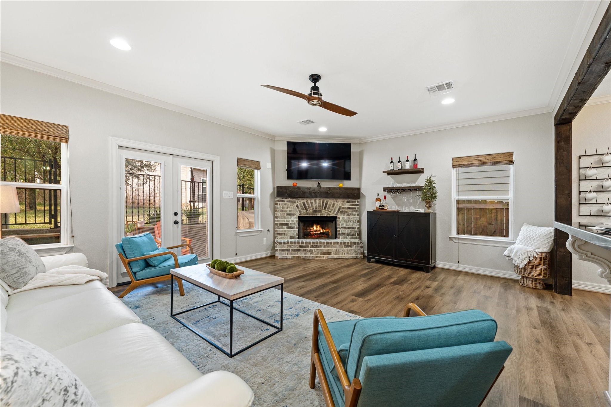 226 Capetown Conroe, TX 77356 - Photo 13 of 36 a living room with furniture fireplace and flat screen tv