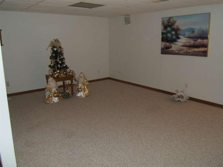 532 Grover Road Muskegon, MI 49442 - Photo 11 of 21 Additional Photo