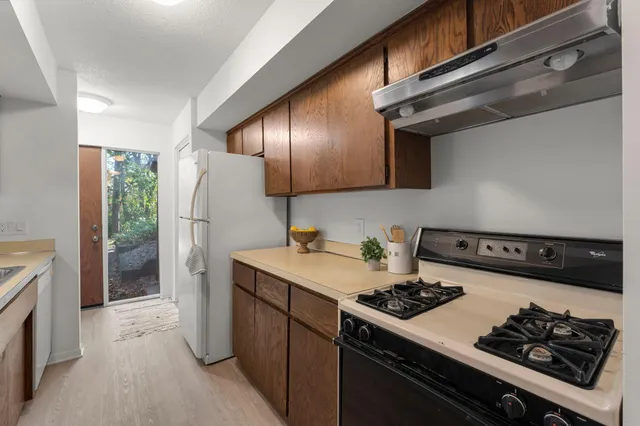 $170,000 | 1844 Zanzibar Lane North, Plymouth, MN 55447