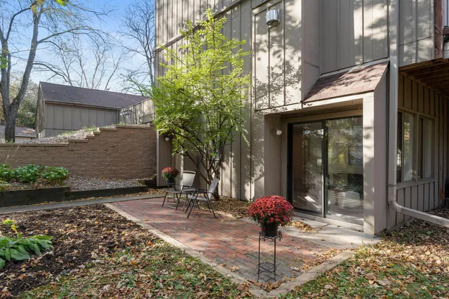 $170,000 | 1844 Zanzibar Lane North, Plymouth, MN 55447