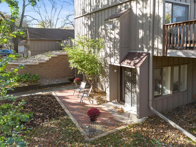 $170,000 | 1844 Zanzibar Lane North, Plymouth, MN 55447